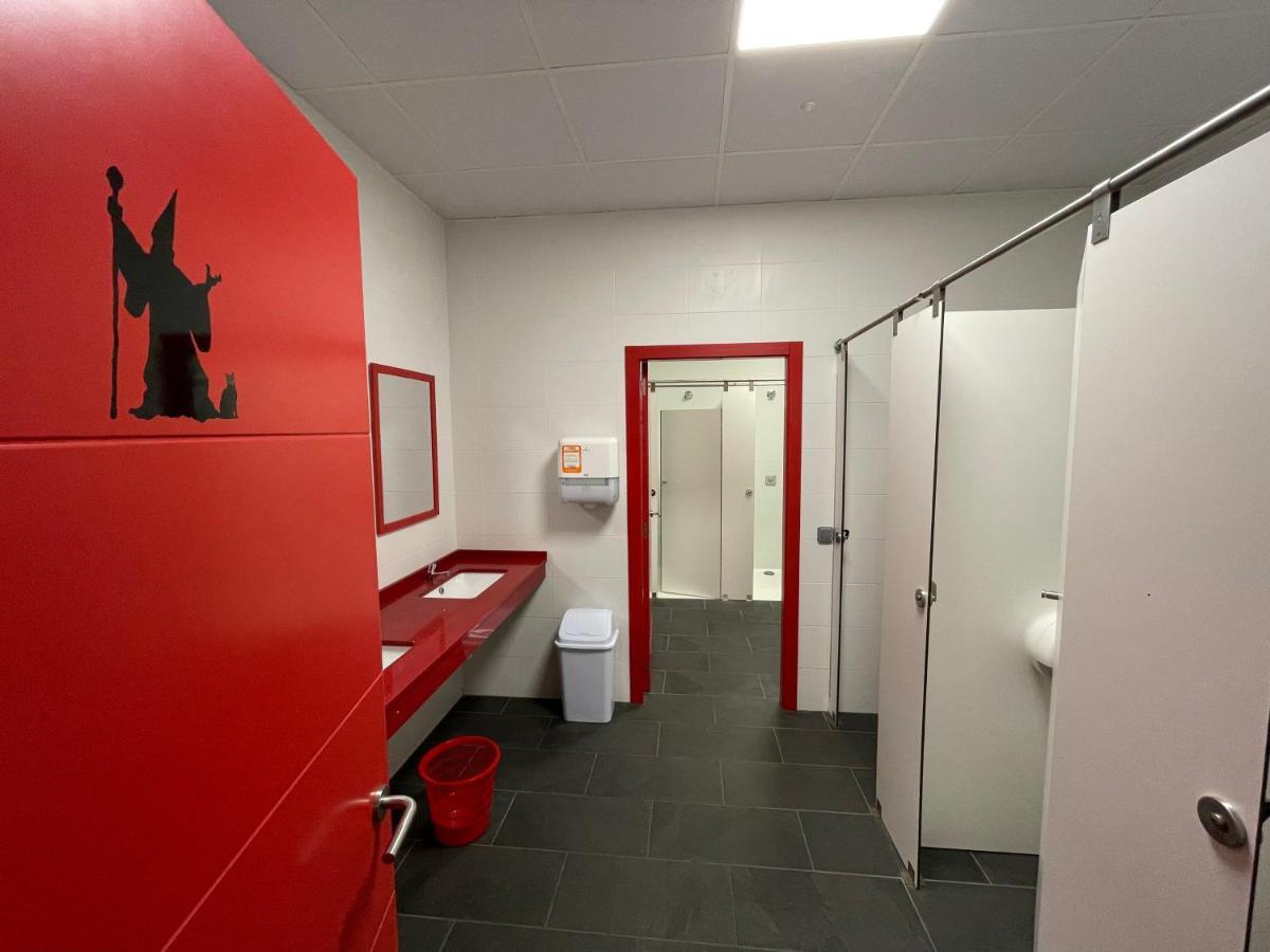 Hostel & Rooms O Albergue Da Meiga 帕德隆 外观 照片